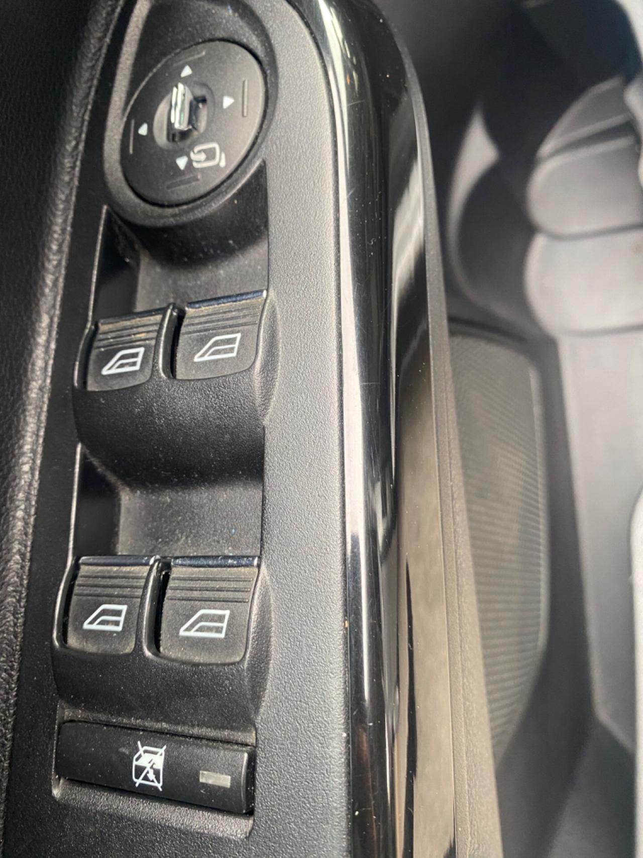 Ford B-Max 1.5 TDCI Fine 2012 Full Led