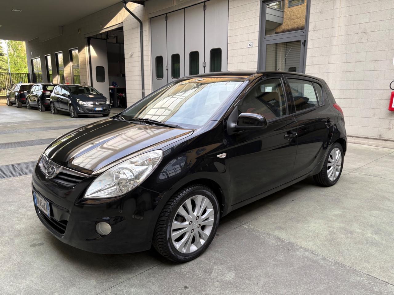 Hyundai i20 1.4 5p. Premium