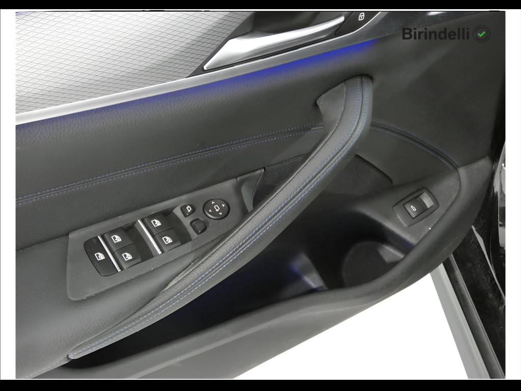 BMW Serie 5(G30/31/F90) - 525d Touring Msport