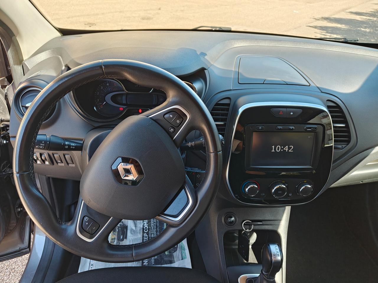 Renault Captur dCi 8V 90 CV EDC Sport Edition