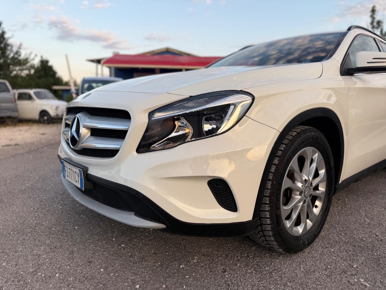 Mercedes-benz GLA 180 d Automatic Executive
