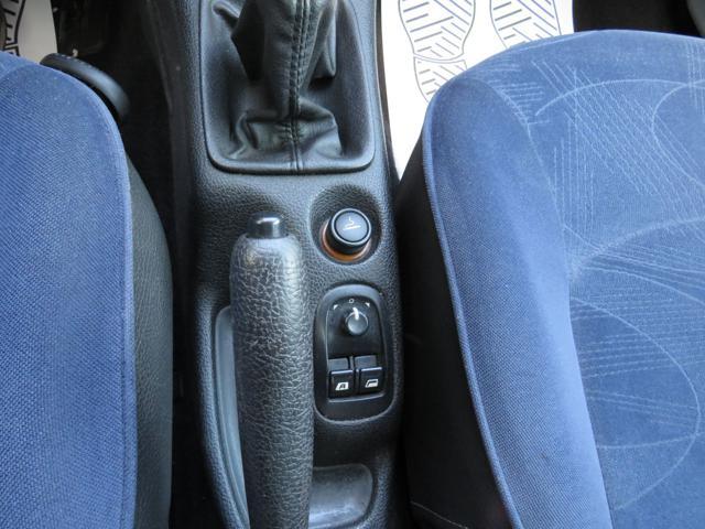 PEUGEOT 206 2.0 HDi 5p. XT