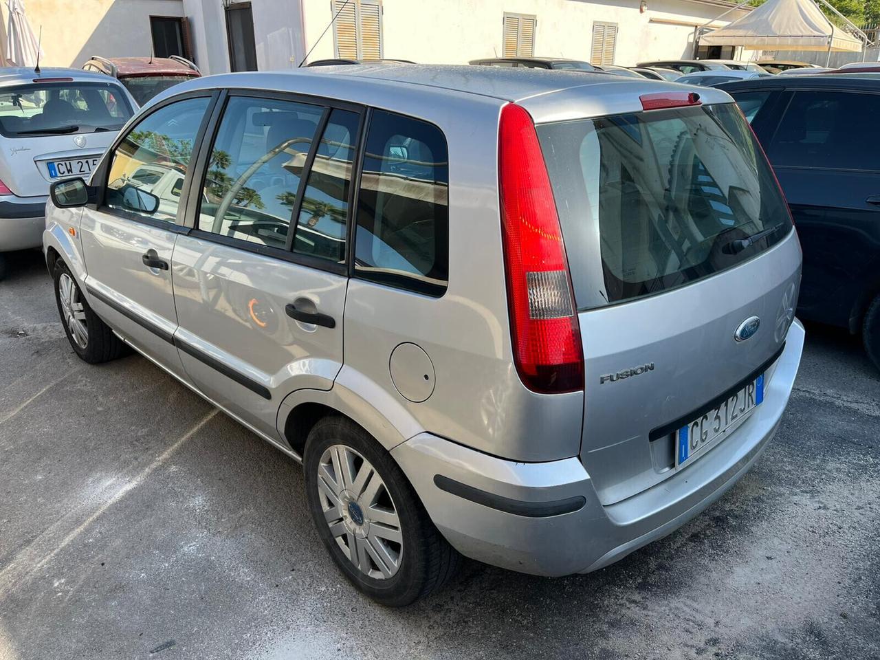 Ford Fusion 1.6 16V 5p. Elegance
