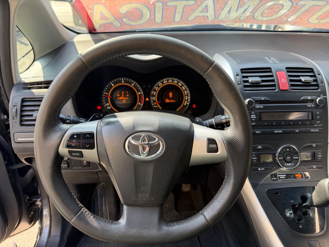 Toyota Auris 1.4 D-4D AUTOMATICA
