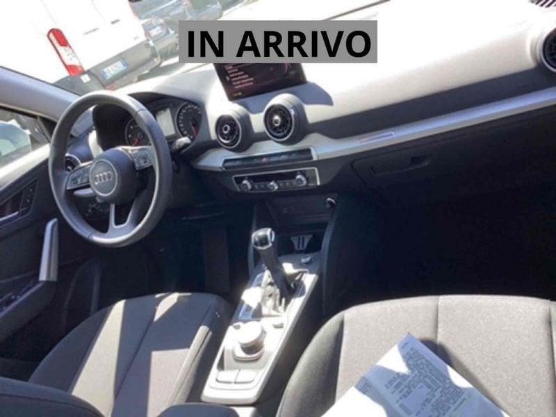 Audi Q2 2.0 30 TDI BUSINESS S TRONIC