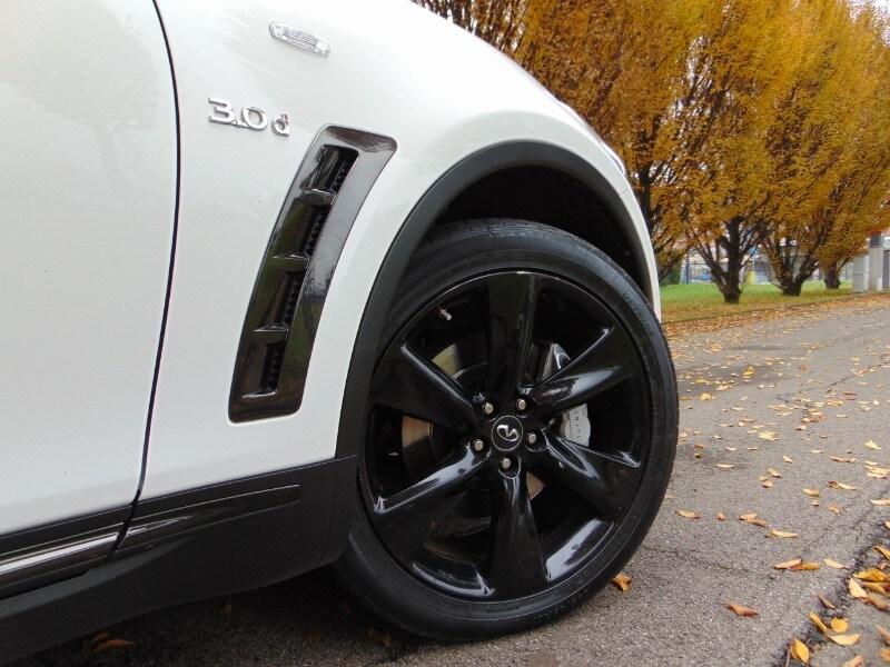 INFINITI QX70 3.0 diesel V6 AT S Premium