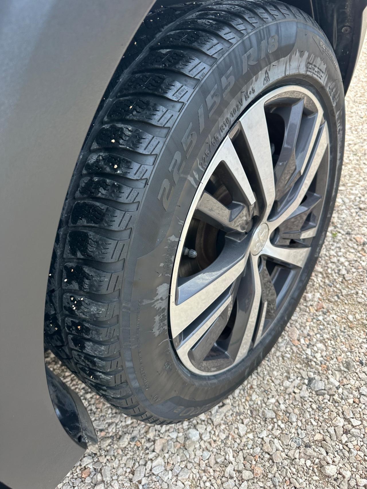 Peugeot 3008 BlueHDi 130 S&S EAT8 Allure Pack