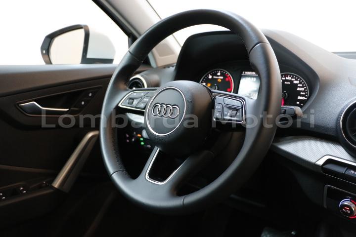 Audi Q2 30 2.0 tdi Admired Advanced s-tronic