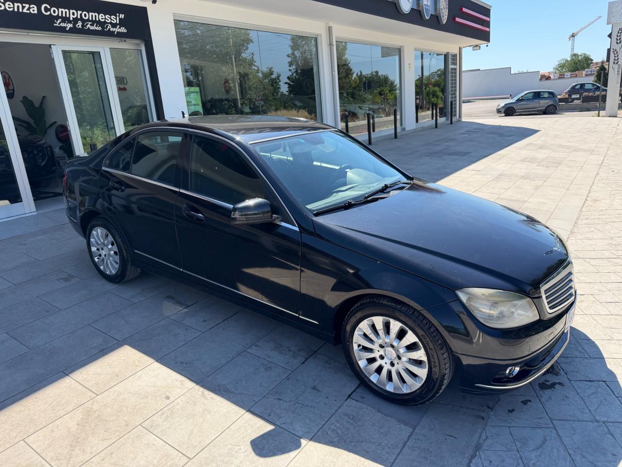 Mercedes-benz C 220 200 CDI BlueEFFICIENCY Elegance