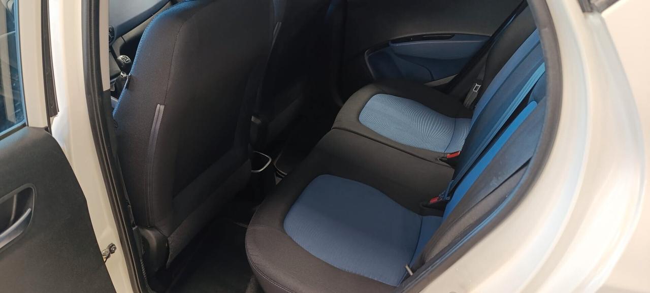Hyundai i10 1.0 MPI Go! Brasil