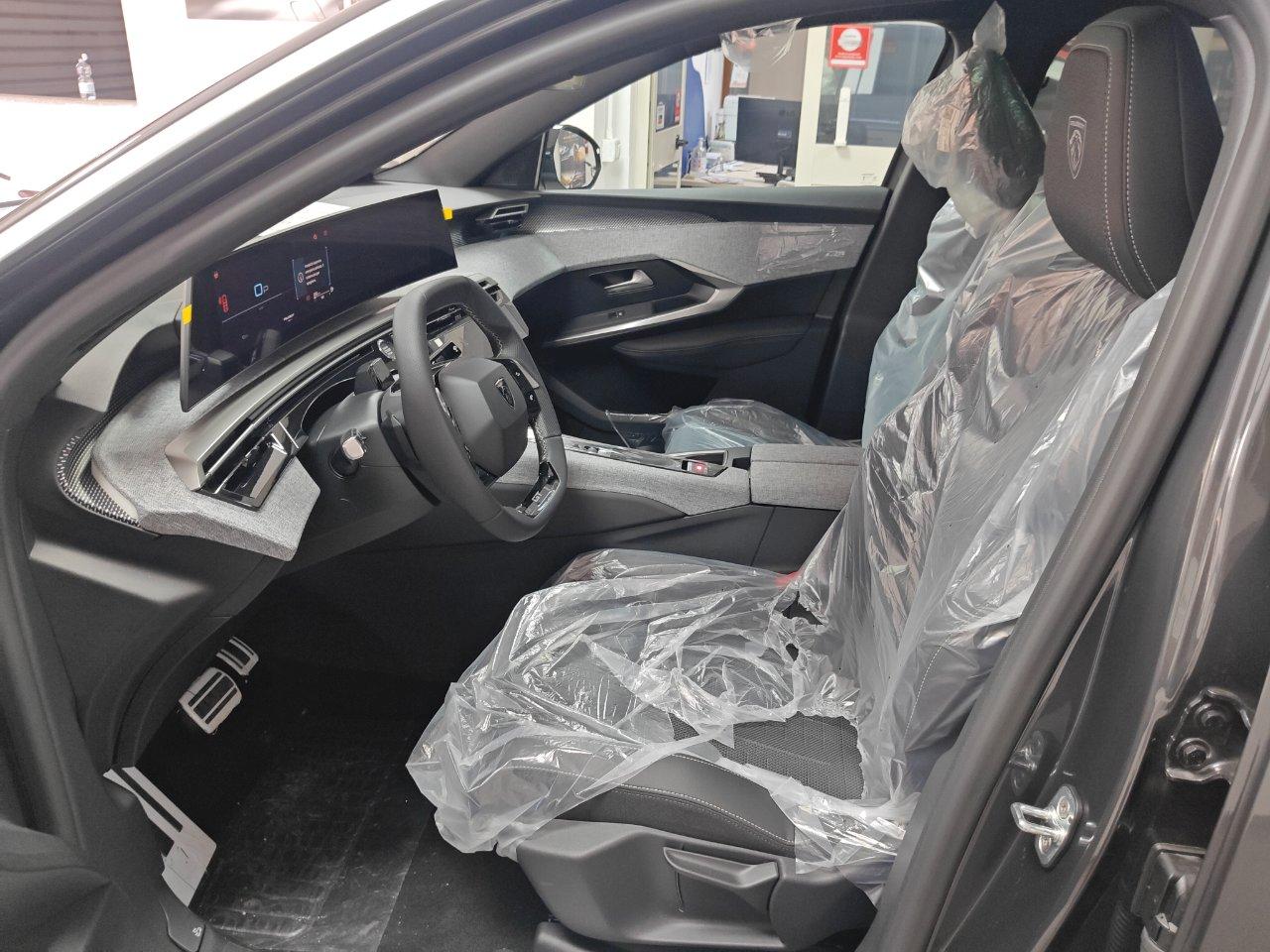 Peugeot 3008 3008 1.2 hybrid GT 145cv e-dcs6