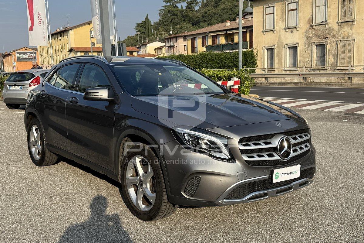 MERCEDES GLA 180 Sport