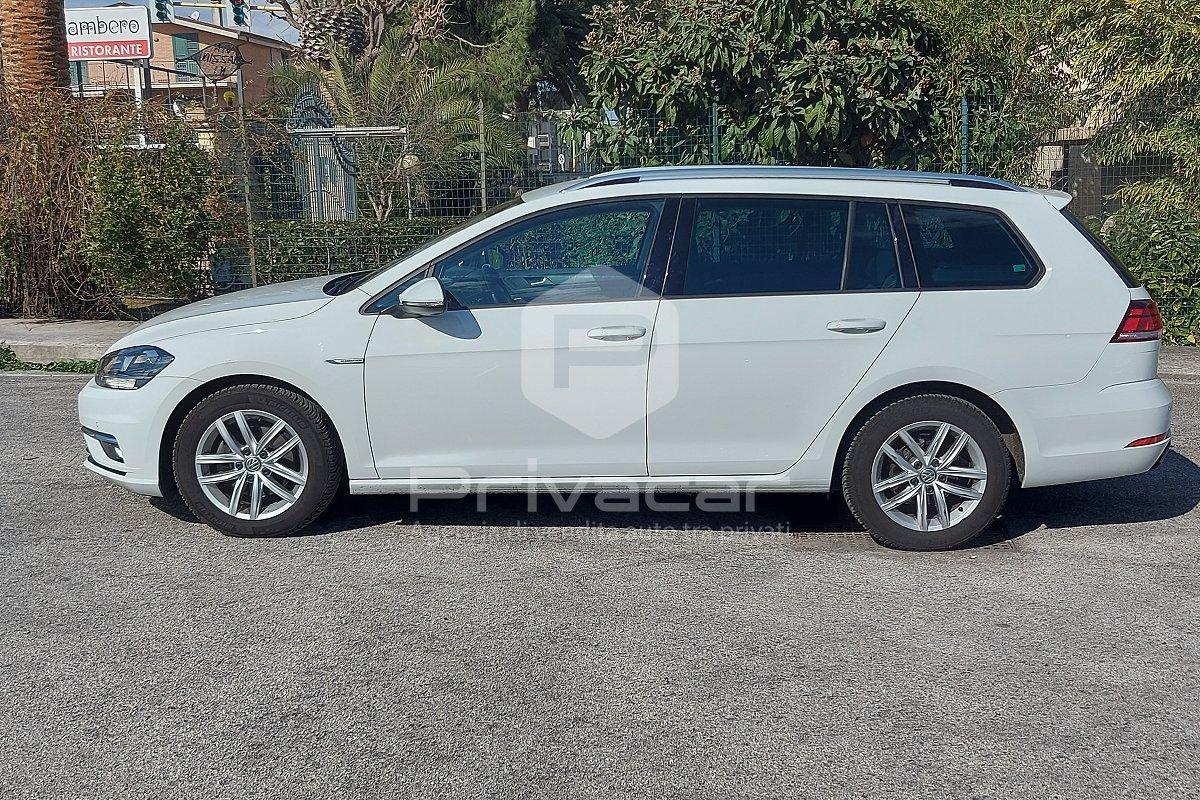 VOLKSWAGEN Golf Variant 1.5 TGI DSG 5p. Executive BlueMotione Tech.