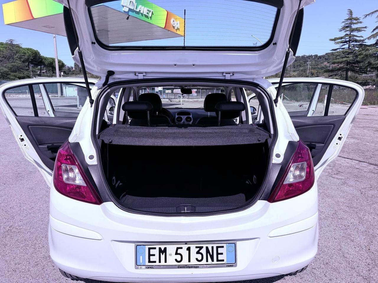 Opel Corsa 1.2 85CV 5 porte GPL-TECH Elective