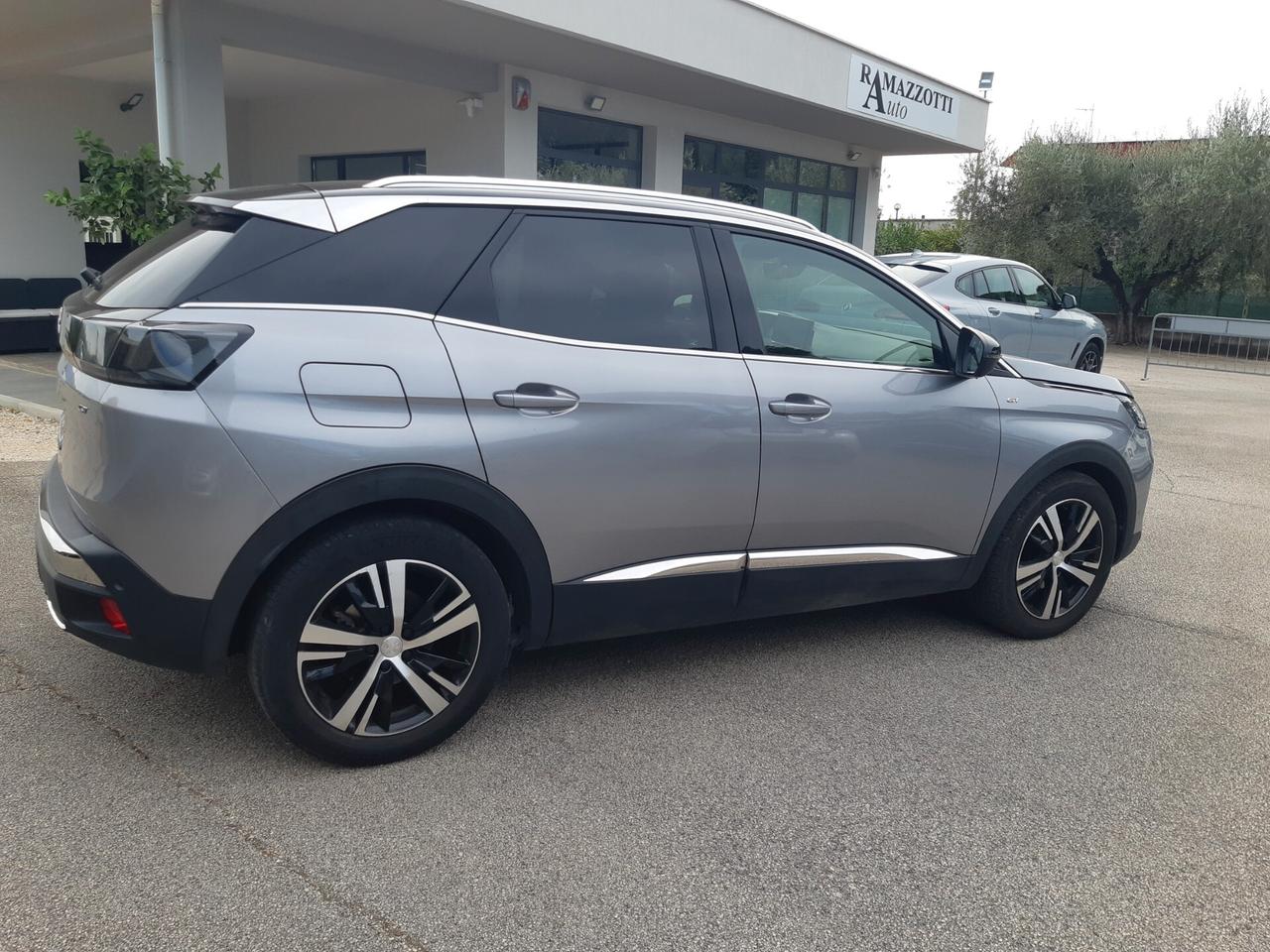 Peugeot 3008 BlueHDi 130 S&S EAT8 GT