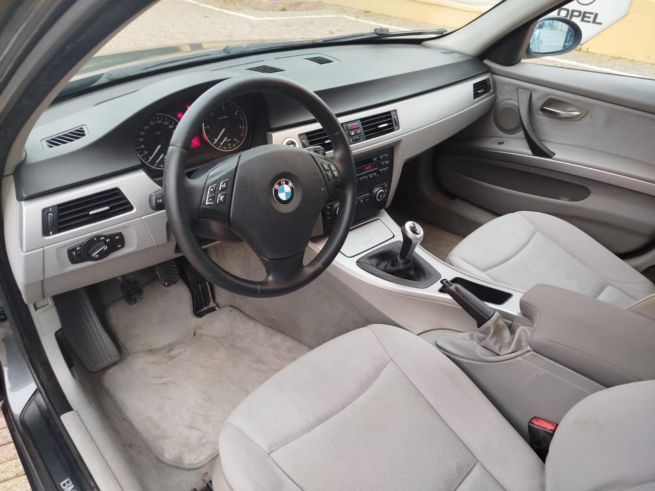 Bmw 320 320d cat Touring Attiva