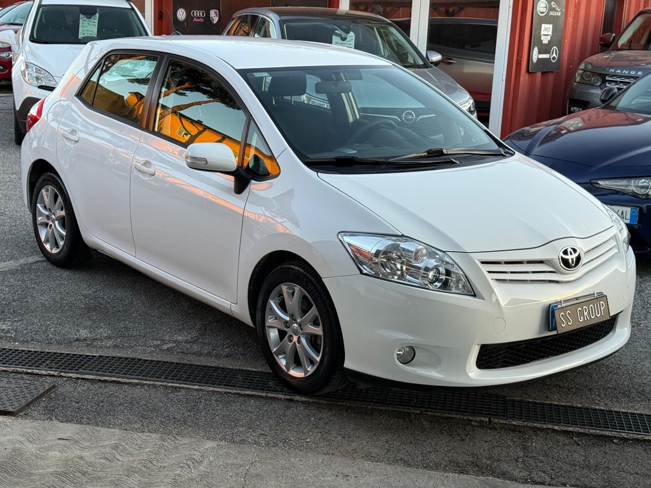 Toyota Auris 1.4 D-4D -( 98 mila km ) Active