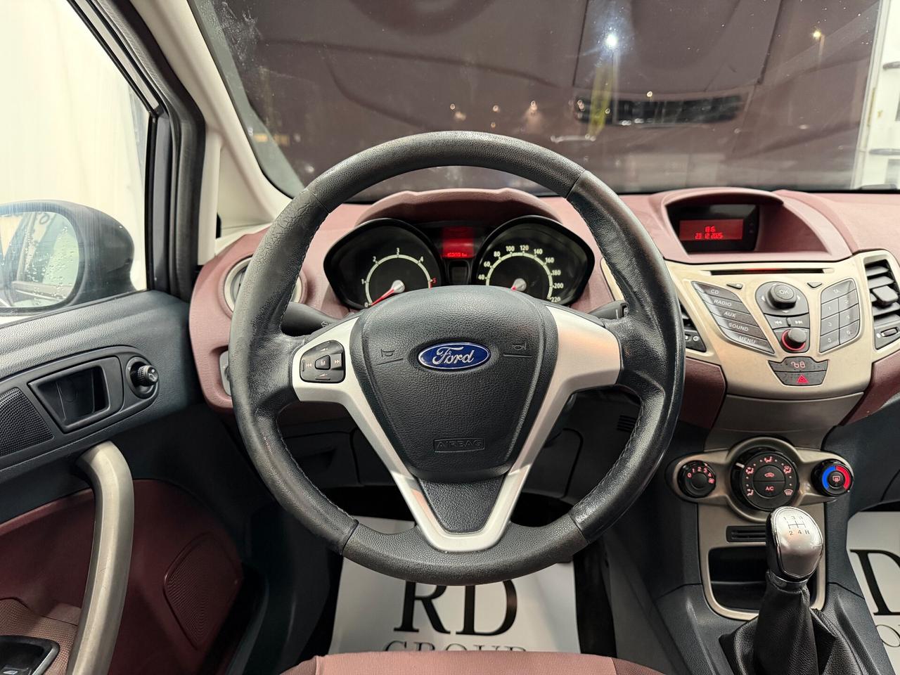 Ford Fiesta 5p 1.4 tdci Ambiente okneopatentati