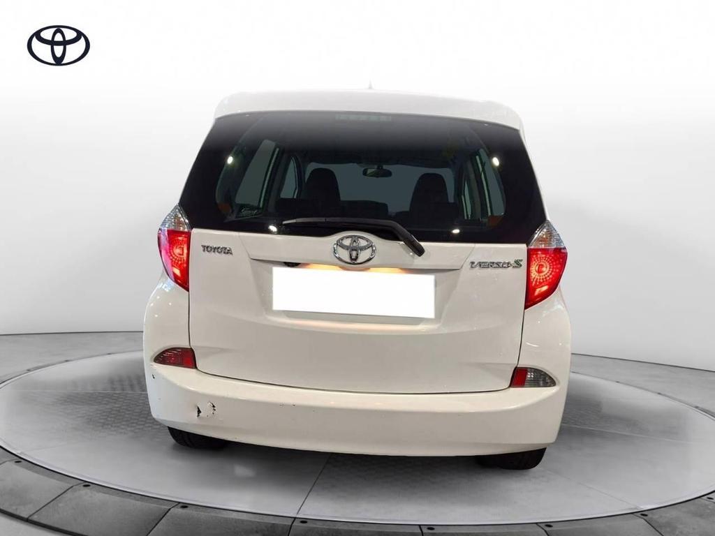 Toyota Verso-S 1.3