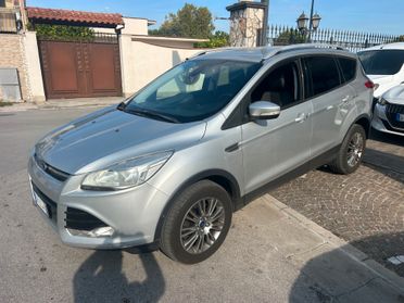 Ford Kuga 2.0 TDCI 140 CV 4WD Powershift Titanium
