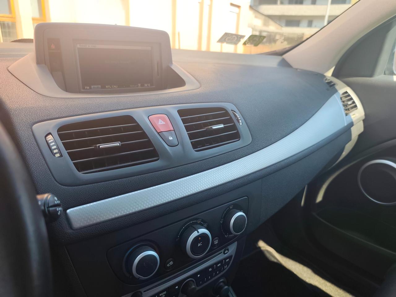 Renault Megane 1.6 Benz euro 4 cinghia fatta