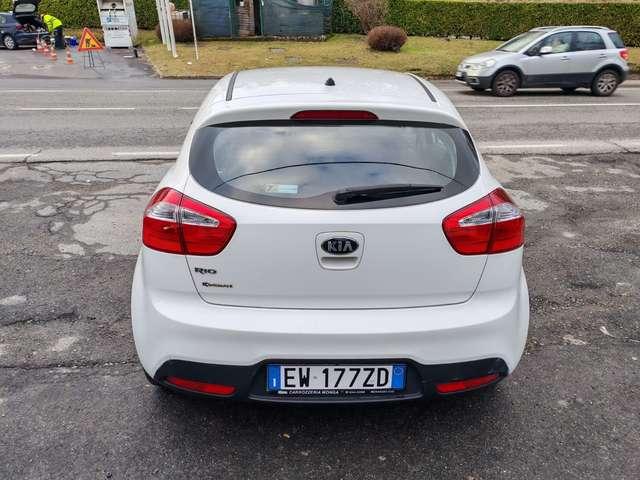 Kia Rio Rio 5p 1.2 cvvt Active