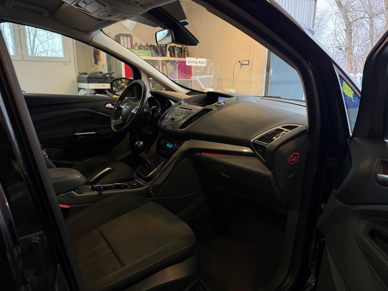 Ford C-Max 1.6 120CV GPL neopatentati