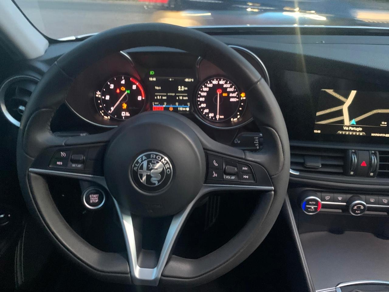 Alfa Romeo Giulia 2.2 Turbodiesel 180 CV Business Sport - 2018