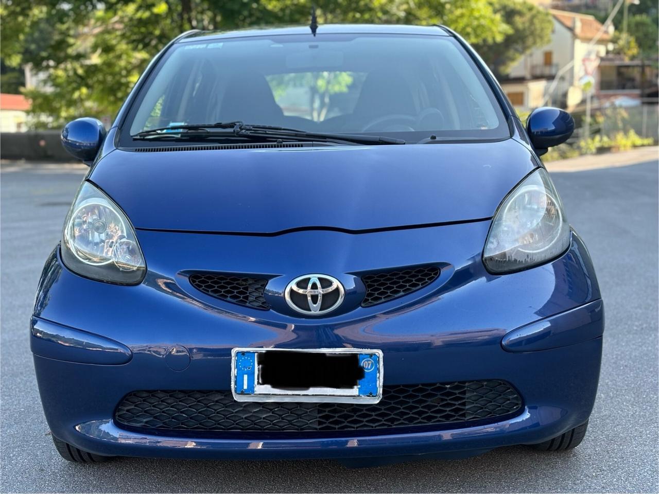 TOYOTA AYGO 1.0 BENZINA AUTOMATICA GARANZIA 12 MESI