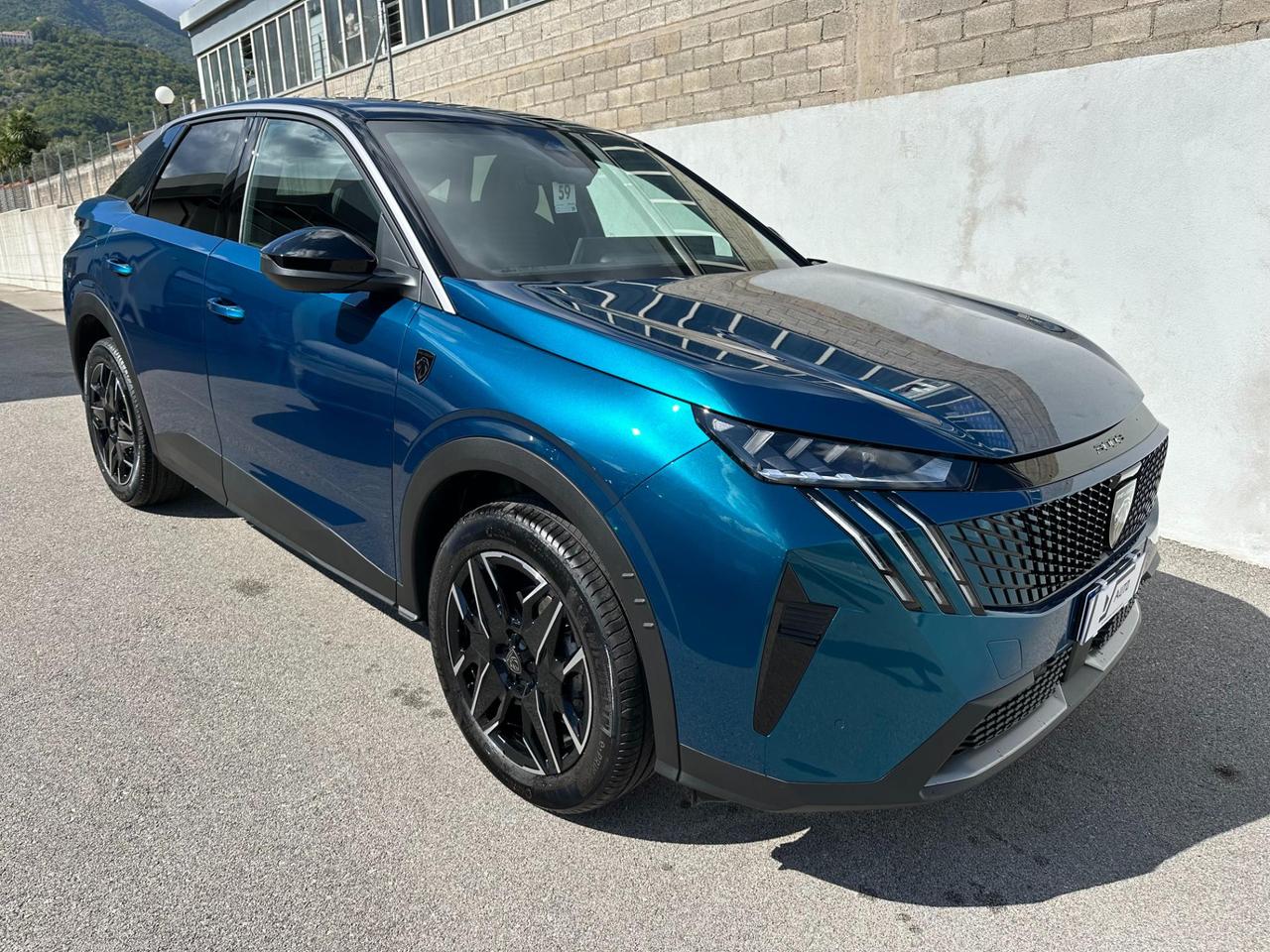 Peugeot 3008 1.2 hybrid GT 145cv e-dcs6