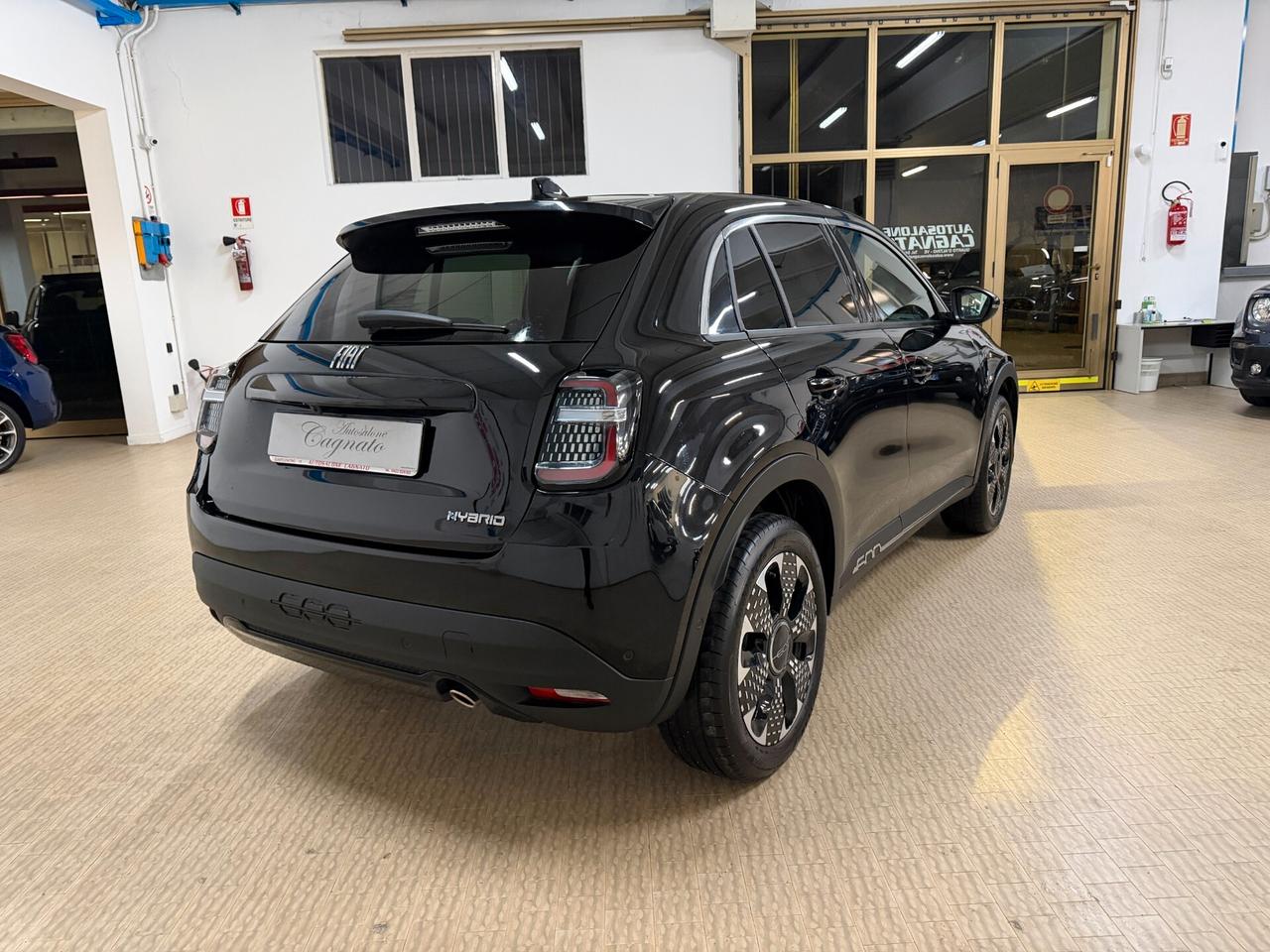 Fiat 600 Hybrid 110 CV DCT MHEV La Prima II KM 700