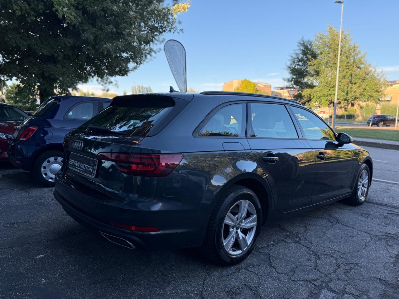Audi A4 Avant 40 TDI S tronic Business