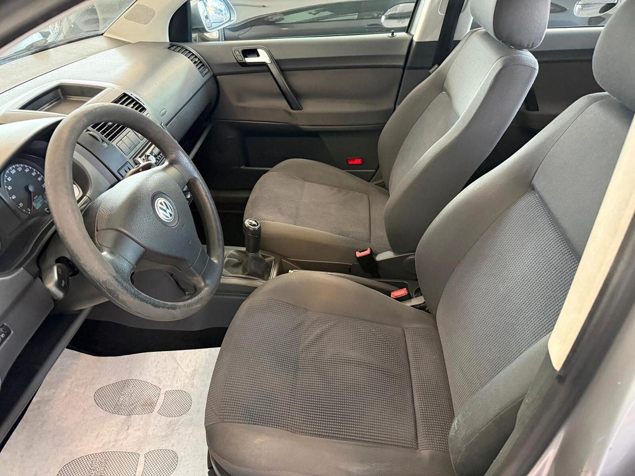 Volkswagen Polo 1.2/70CV 12V 5p. Trendline
