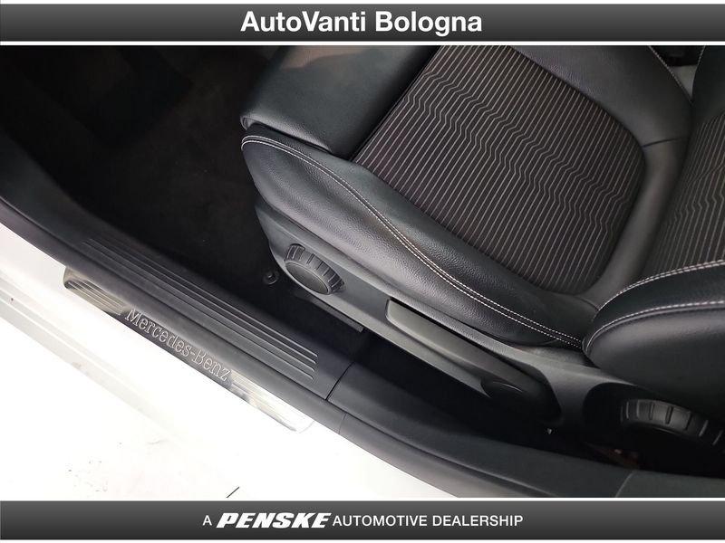Mercedes-Benz CLA CLA Shooting Brake 180 d Night edition auto