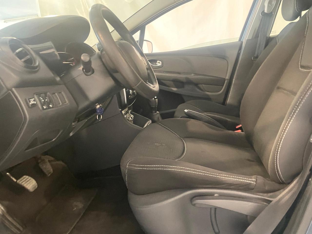 Renault Clio GPL 1.2CC 75CV PER NEOPATENTATI