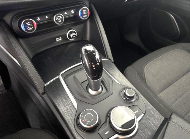 ALFA ROMEO Stelvio 2.2 TD 160 CV AT8 Sport-Tech