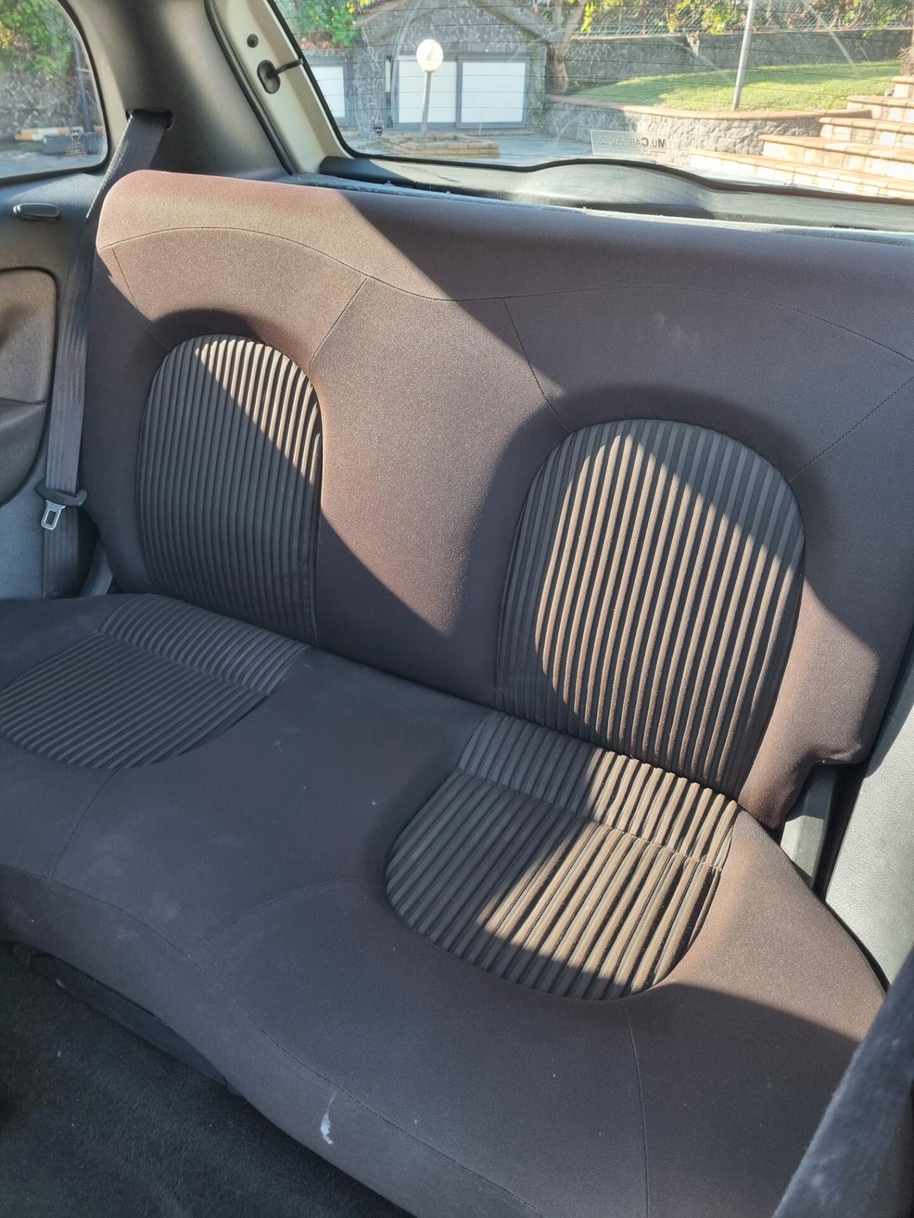 Lancia Ypsilon 1.4 Platino