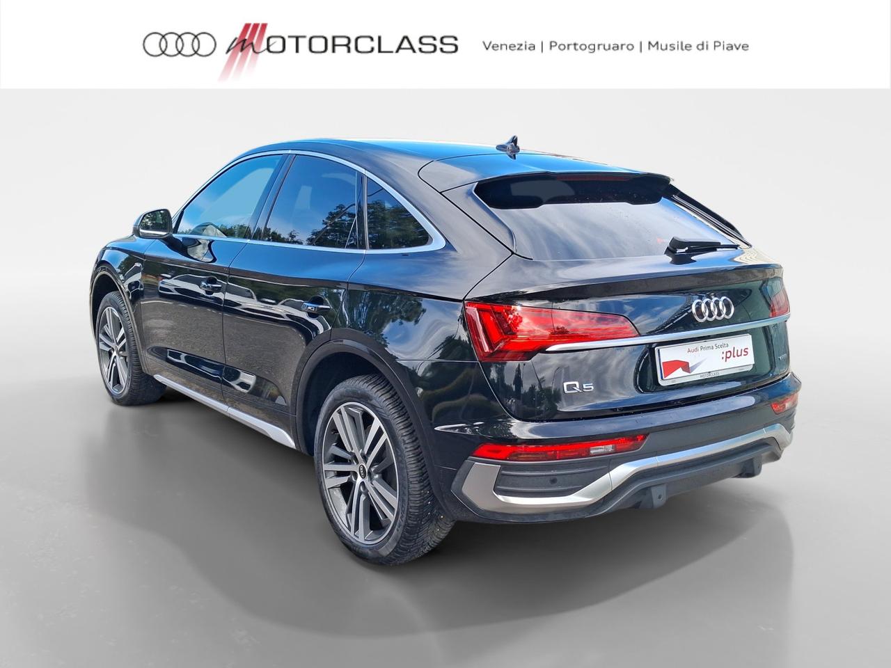 Audi Q5 sportback 40 2.0 tdi mhev 12v s line quattro s tronic