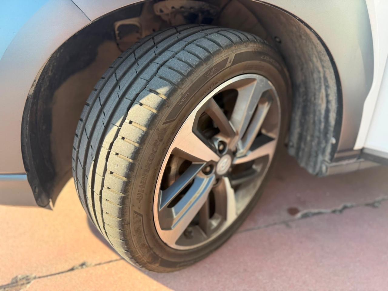 Hyundai Kona 1.6 CRDI 136 CV DCT Style
