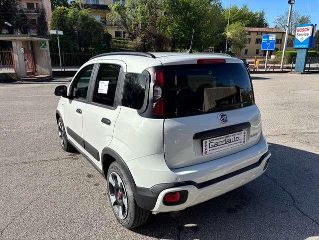 Fiat Panda 1.0 firefly hybrid Cross s