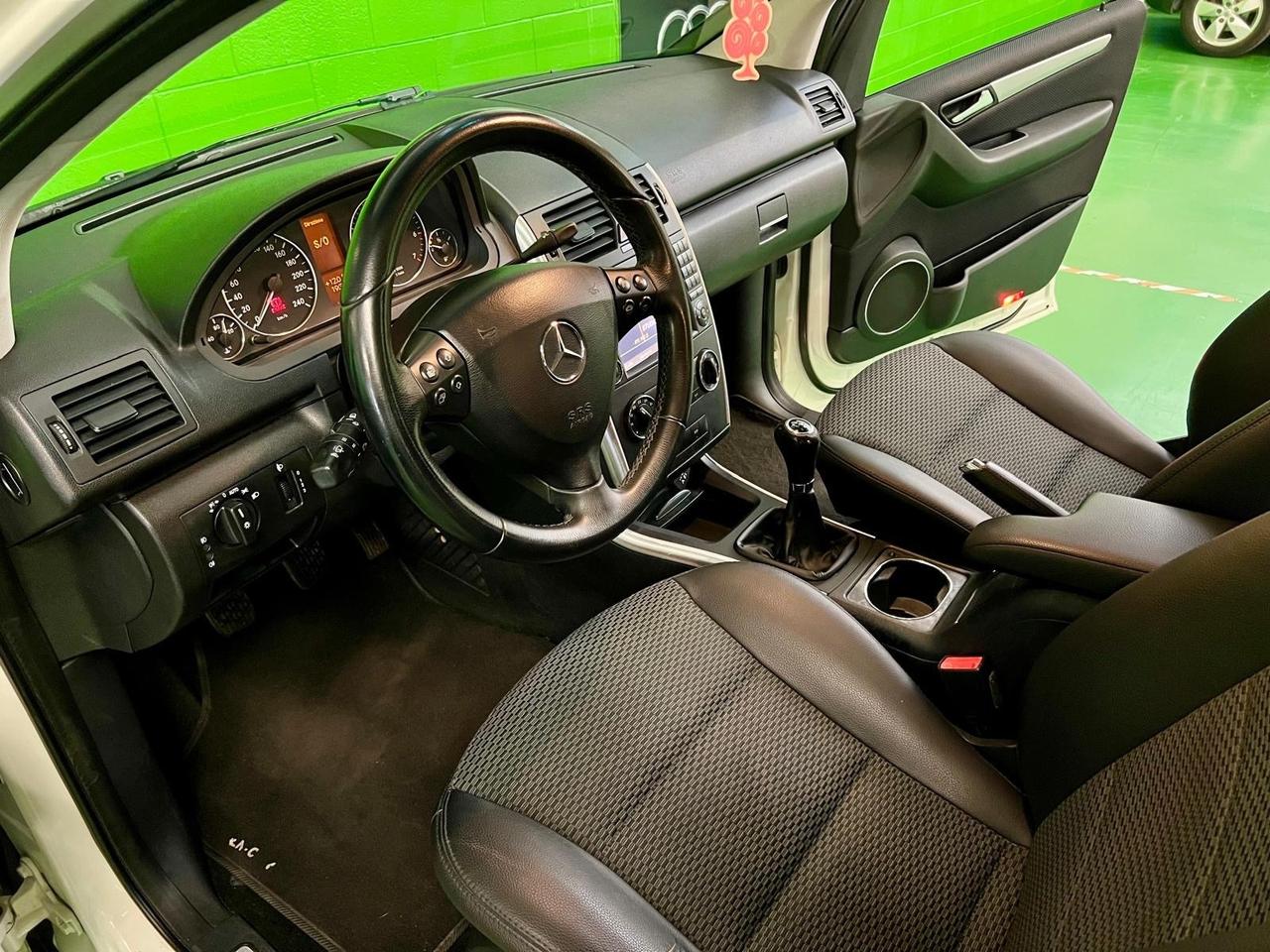 Mercedes-benz A 160 BlueEFFICIENCY Special Edition