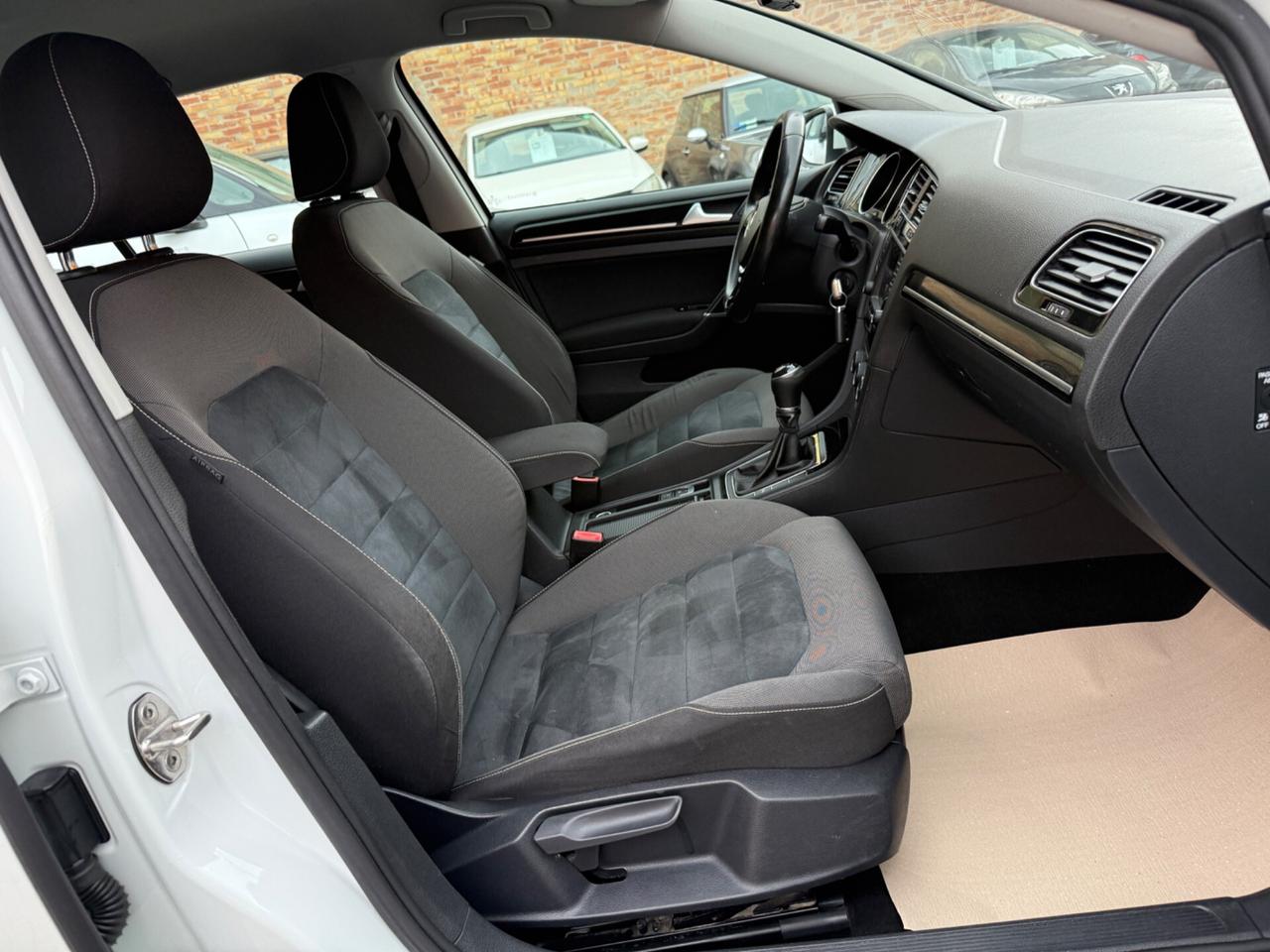 Volkswagen Golf 1.6 TDI 110 CV 5p. Executive BlueMotion Technology