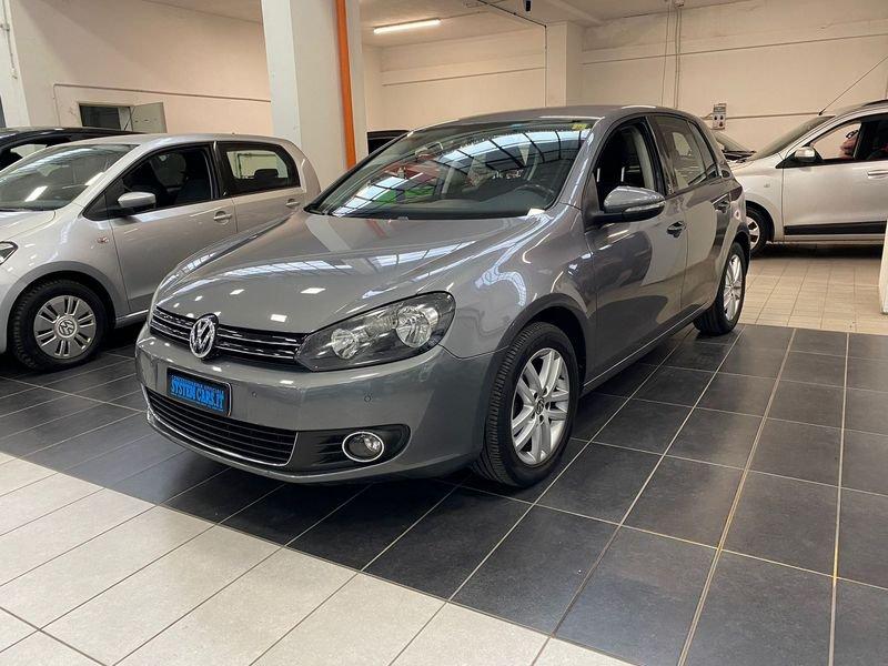 Volkswagen Golf Golf 1.6 TDI DPF 5p. Highline - CAMBIO AUTOMATICO - CLIMA AUTOMATICO - NAVIGATORE - SENSORI DI PARCH