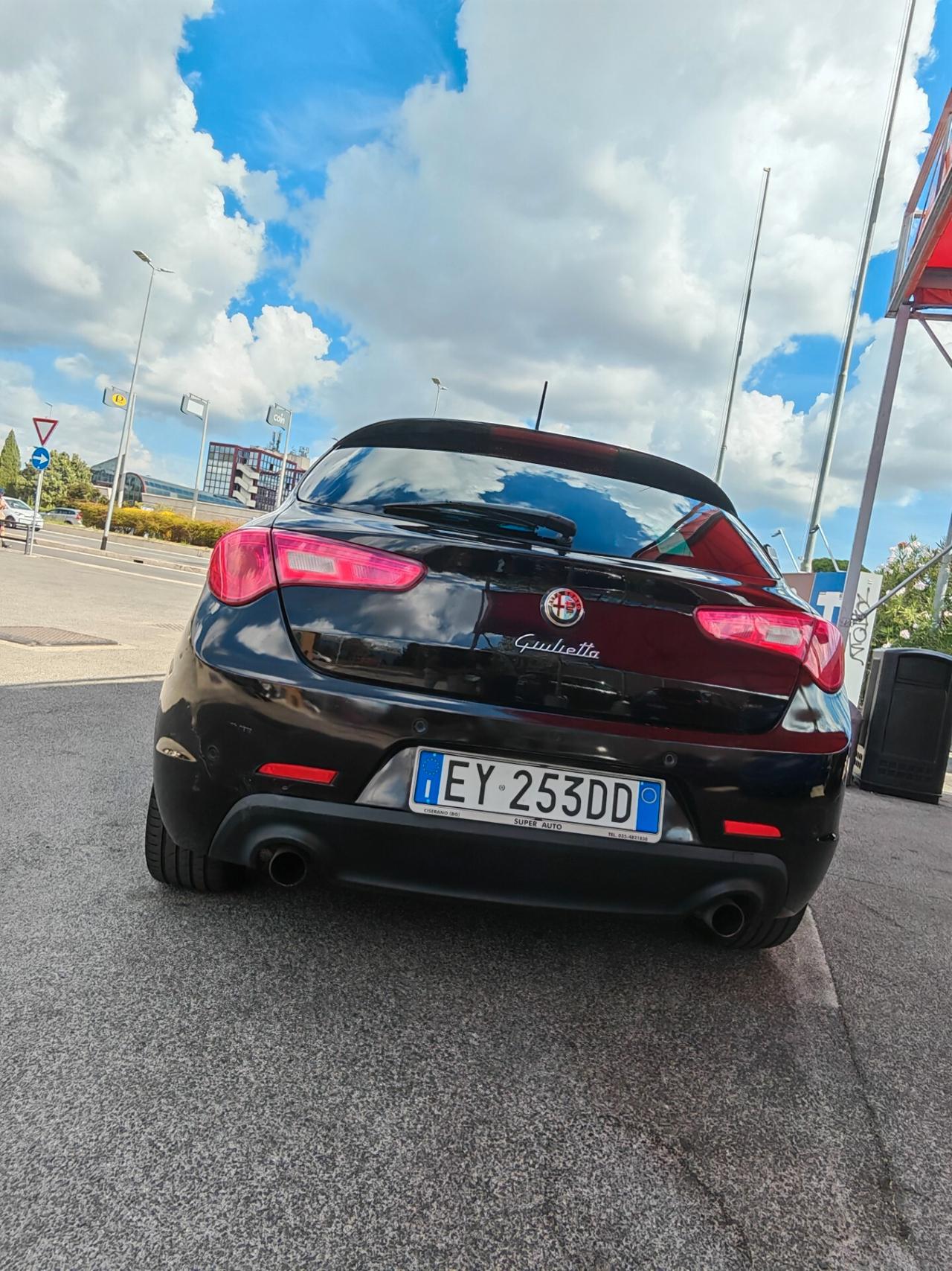 Alfa Romeo Giulietta 2.0 JTDm-2 140 CV Exclusive