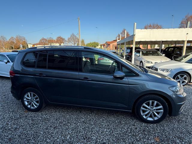VOLKSWAGEN Touran 2.0 TDI 150 CV SCR DSG Highline BlueMotio