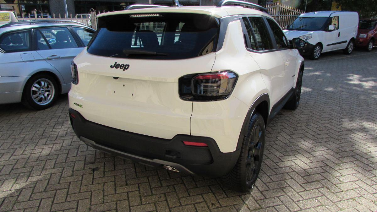 JEEP - AVENGER 4Xe UPLAND