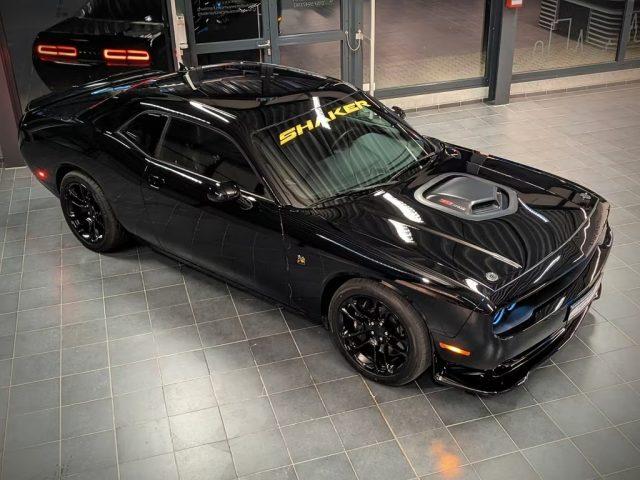 DODGE Challenger SRT 6,4 Scat Pack 392 HEMI
