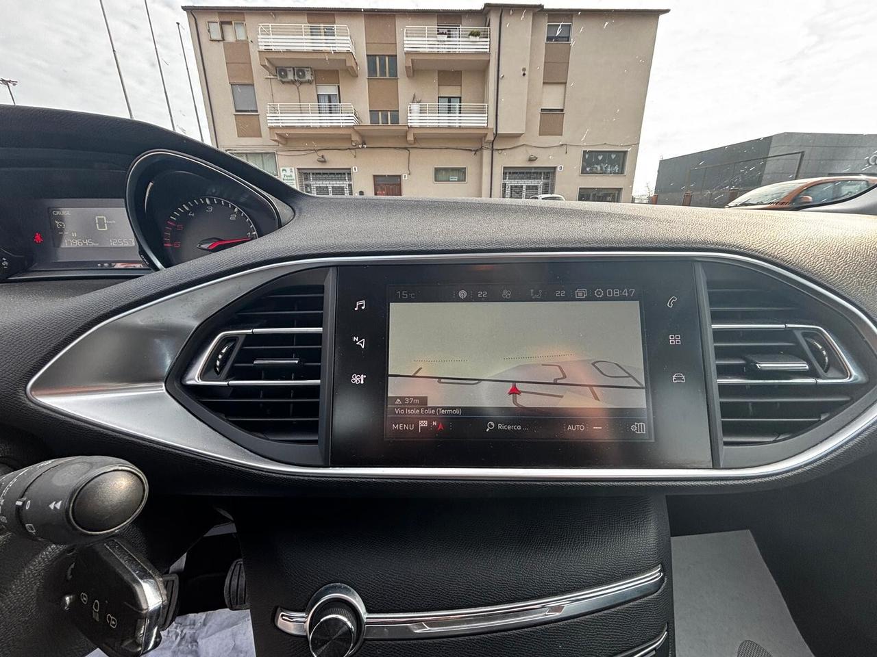 Peugeot 308 BlueHDi 130 S&S SW Allure