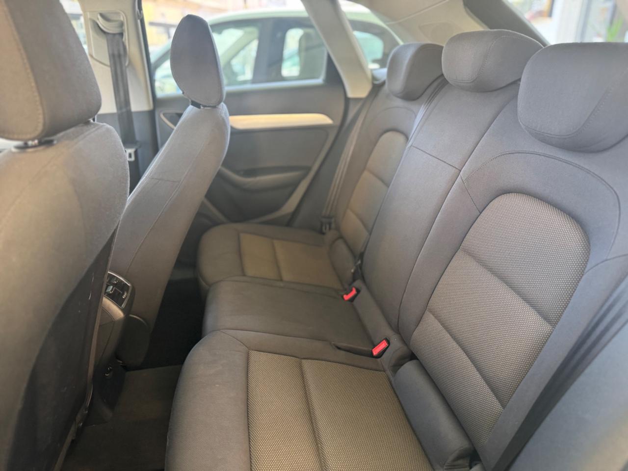 Audi Q3 2.0 TDI 177 CV quattro S tronic Business