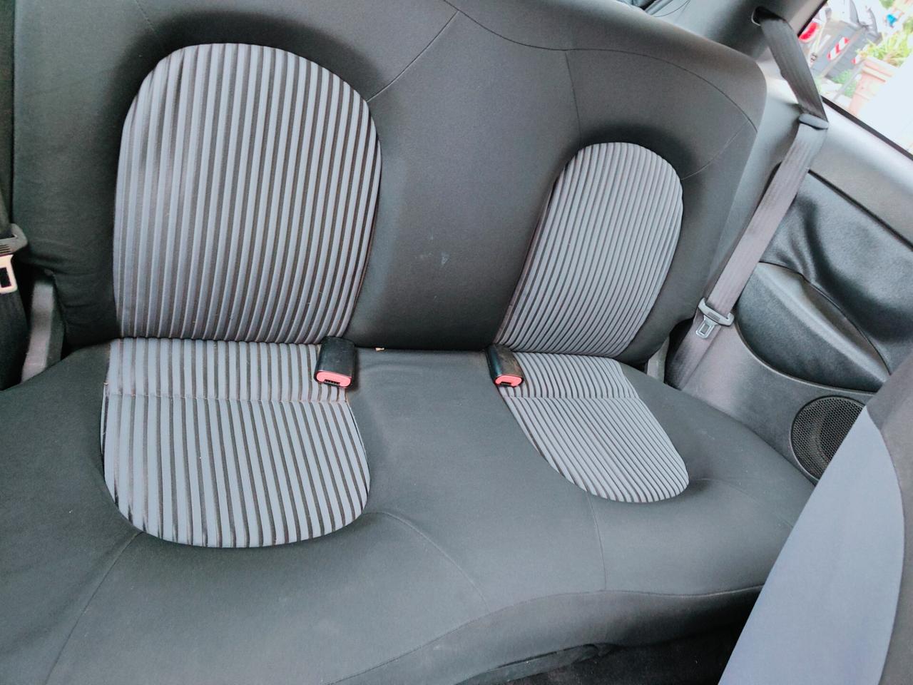 Lancia Ypsilon 1.2 Oro Plus